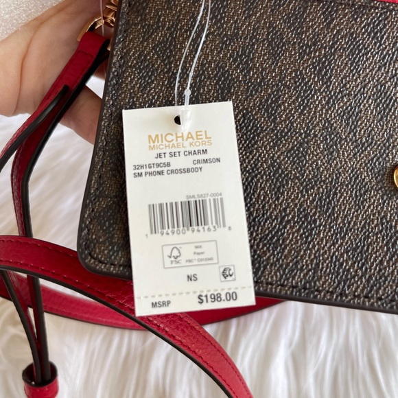 Micheal Kors crossbody - Picture 8 of 8